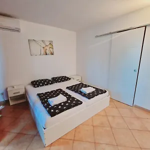  Apartman Damian